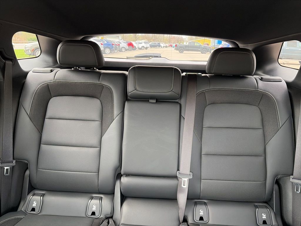 Used 2024 Chevrolet Blazer EV LT image 36