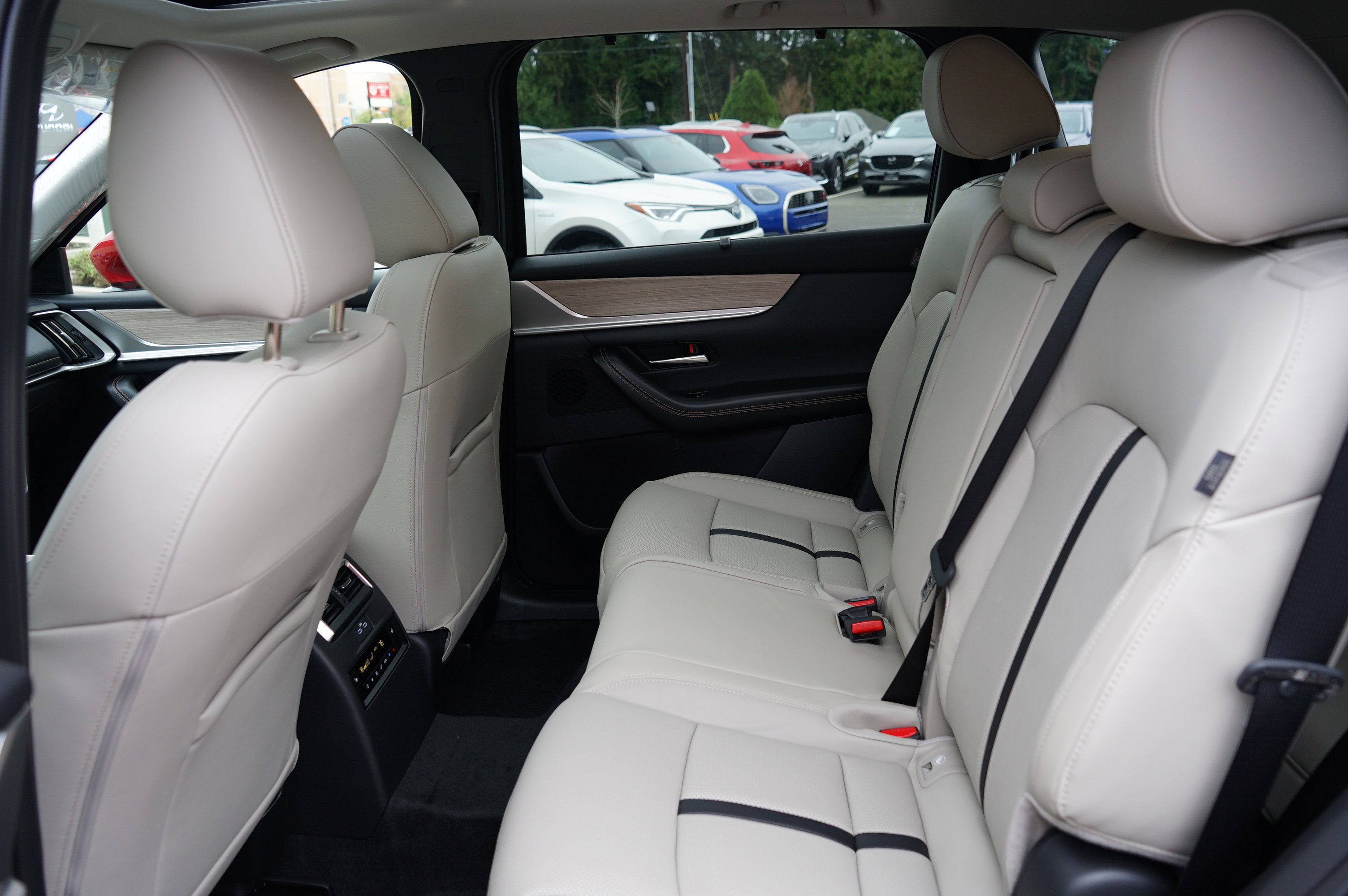 New 2026 MAZDA CX-90 3.3 Turbo w/ Preferred Package image 28