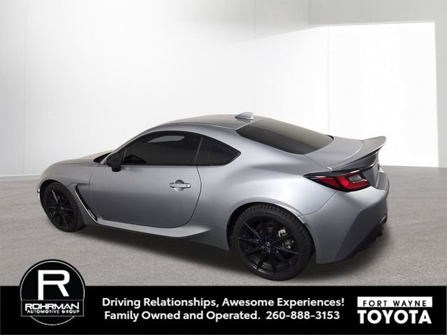 Used 2025 Toyota GR86 Premium w/ ALL Weather Mat Package (TMS) RWD image 10