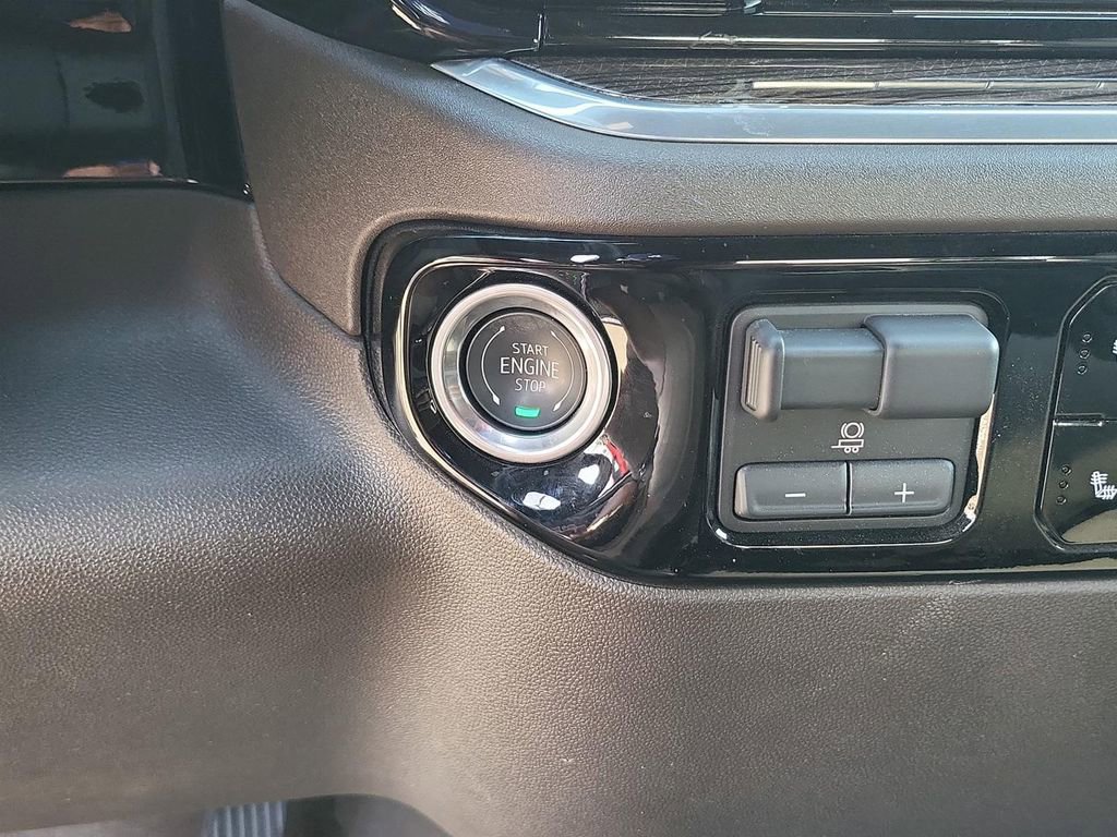 Certified 2026 Chevrolet Silverado 1500 RST image 9