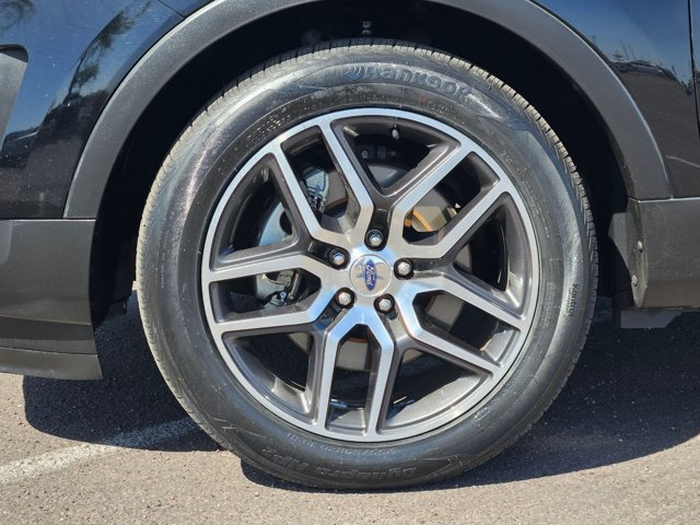 Used 2016 Ford Explorer Sport w/ Equipment Group 401A AWD/4WD image 29