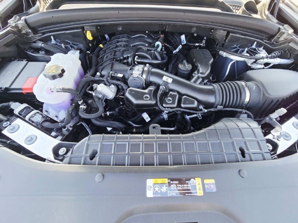 New 2026 Jeep Grand Cherokee L 4WD image 9