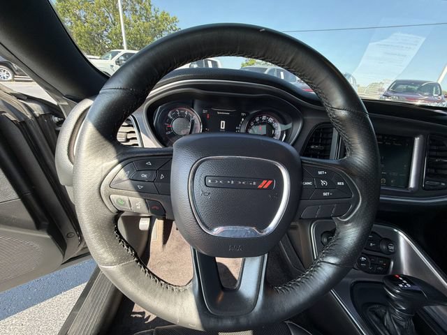 Used 2016 Dodge Challenger R/T Plus RWD image 29