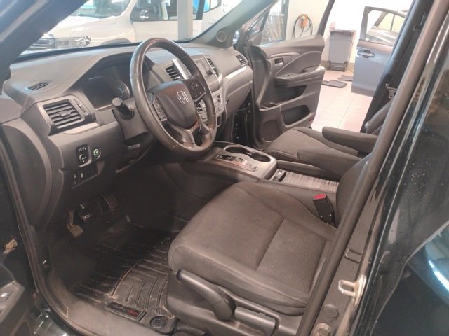 Used 2019 Honda Passport Sport image 19