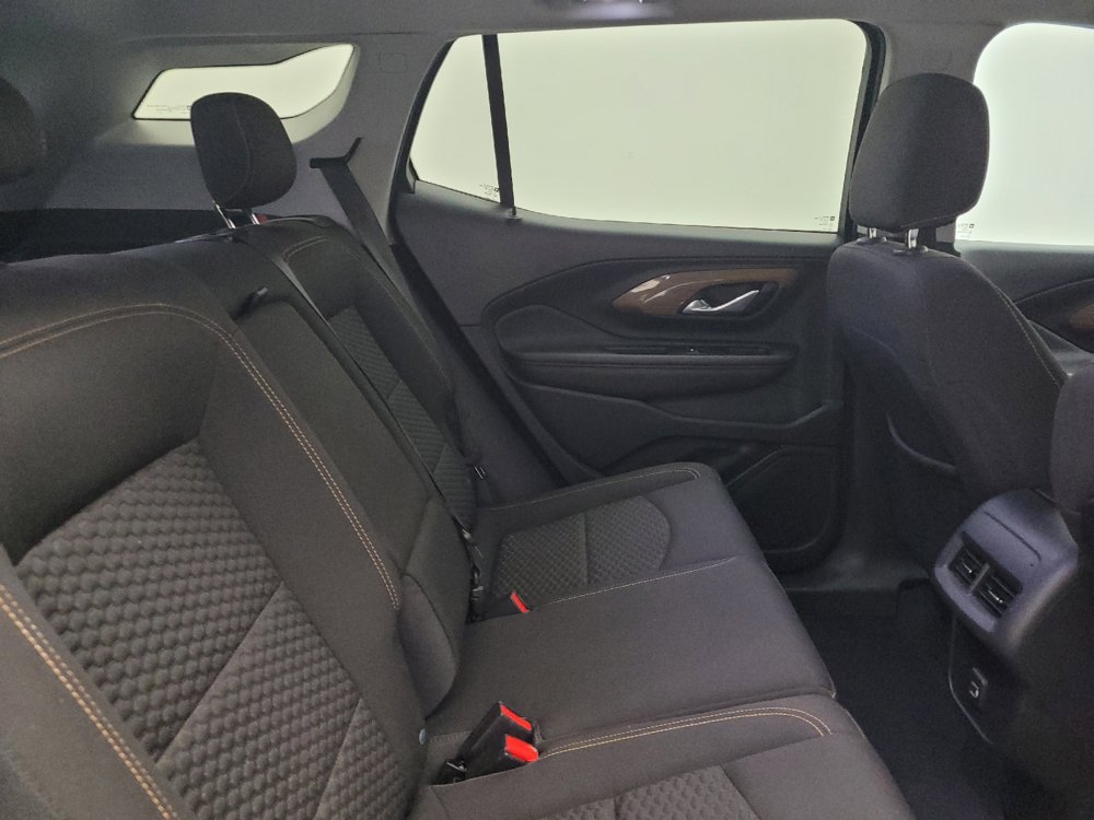 Used 2020 GMC Terrain SLE w/ Elevation Edition FWD image 19