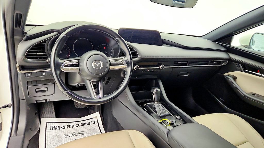 Used 2019 MAZDA MAZDA3 Hatchback FWD image 11