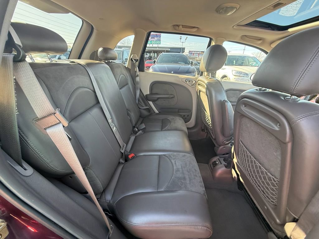 Used 2002 Chrysler PT Cruiser Limited image 21