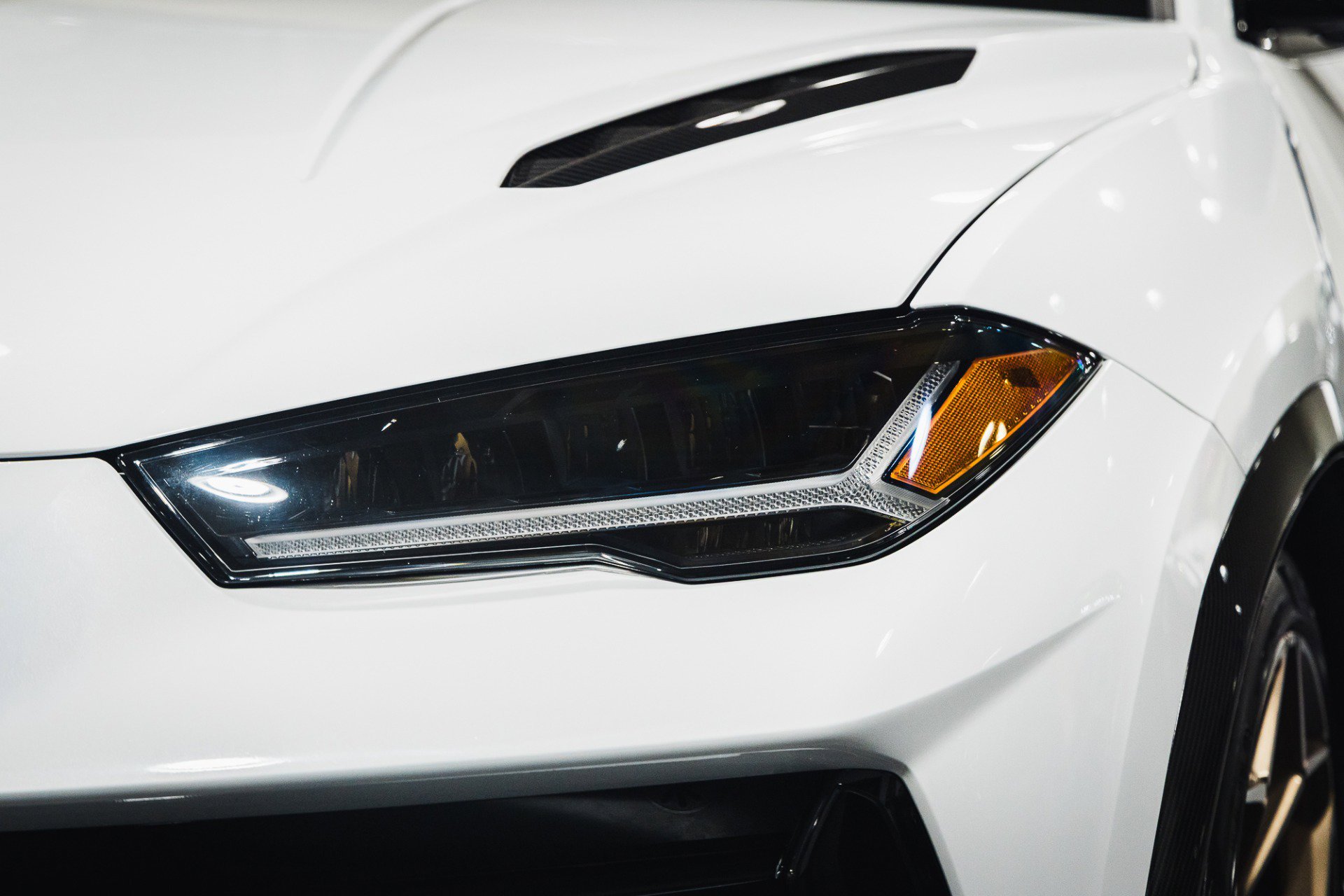 Used 2023 Lamborghini Urus Performante image 40