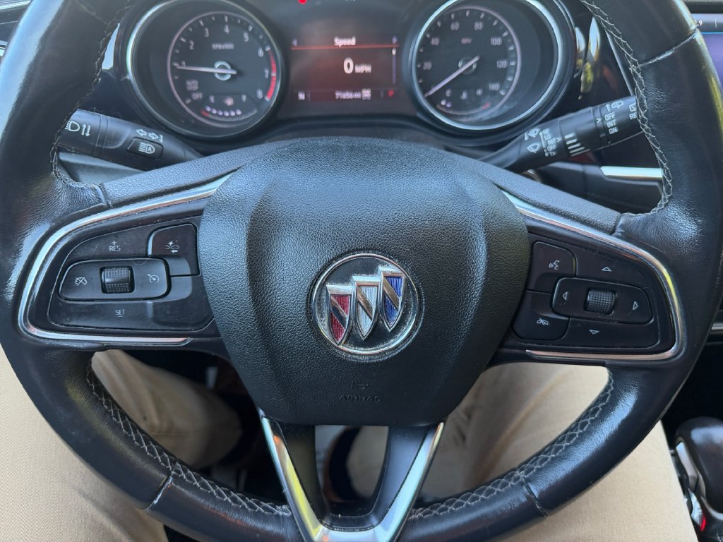 Used 2020 Buick Encore GX Select AWD/4WD image 19