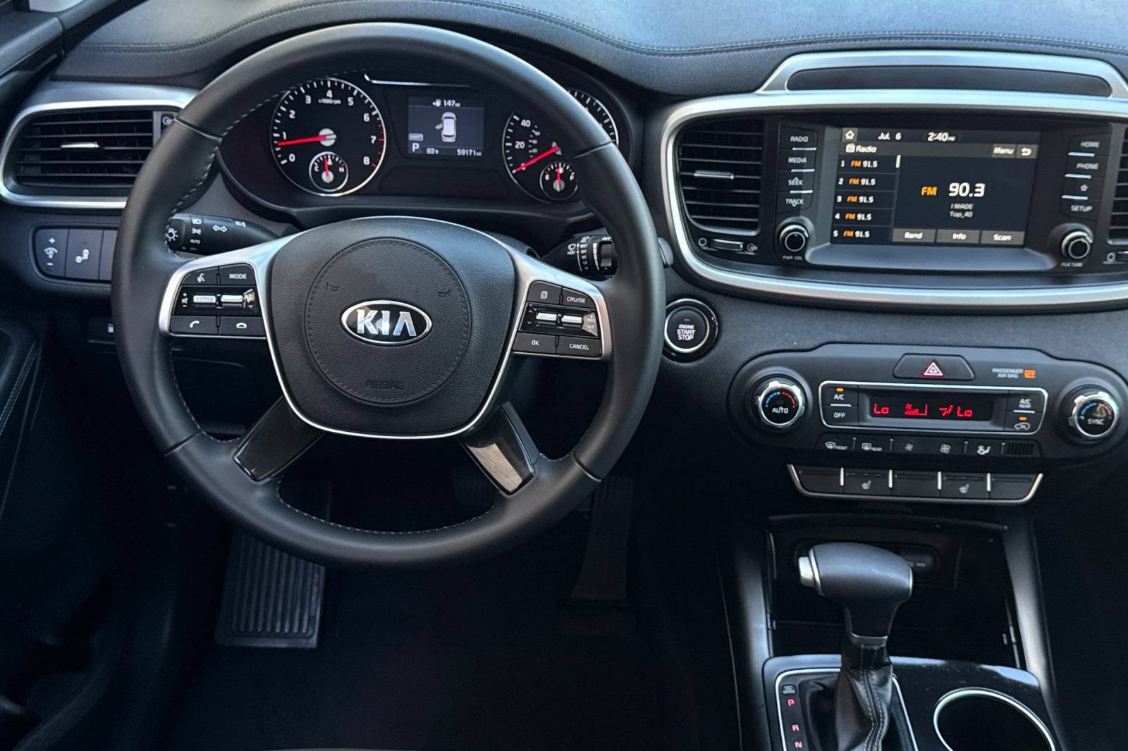 Used 2020 Kia Sorento S FWD image 14