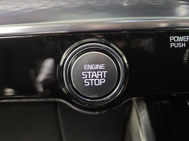 Used 2024 Kia Carnival SX Prestige image 25