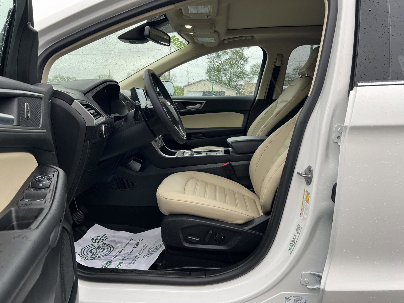 Used 2024 Ford Edge SEL w/ Convenience Package AWD/4WD image 18