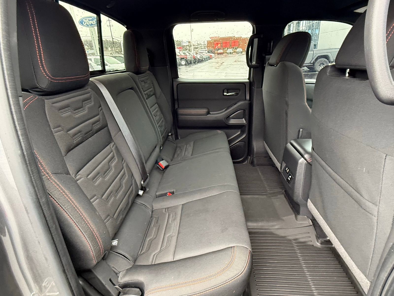 Used 2024 Nissan Frontier PRO-4X w/ Pro Convenience Package image 14