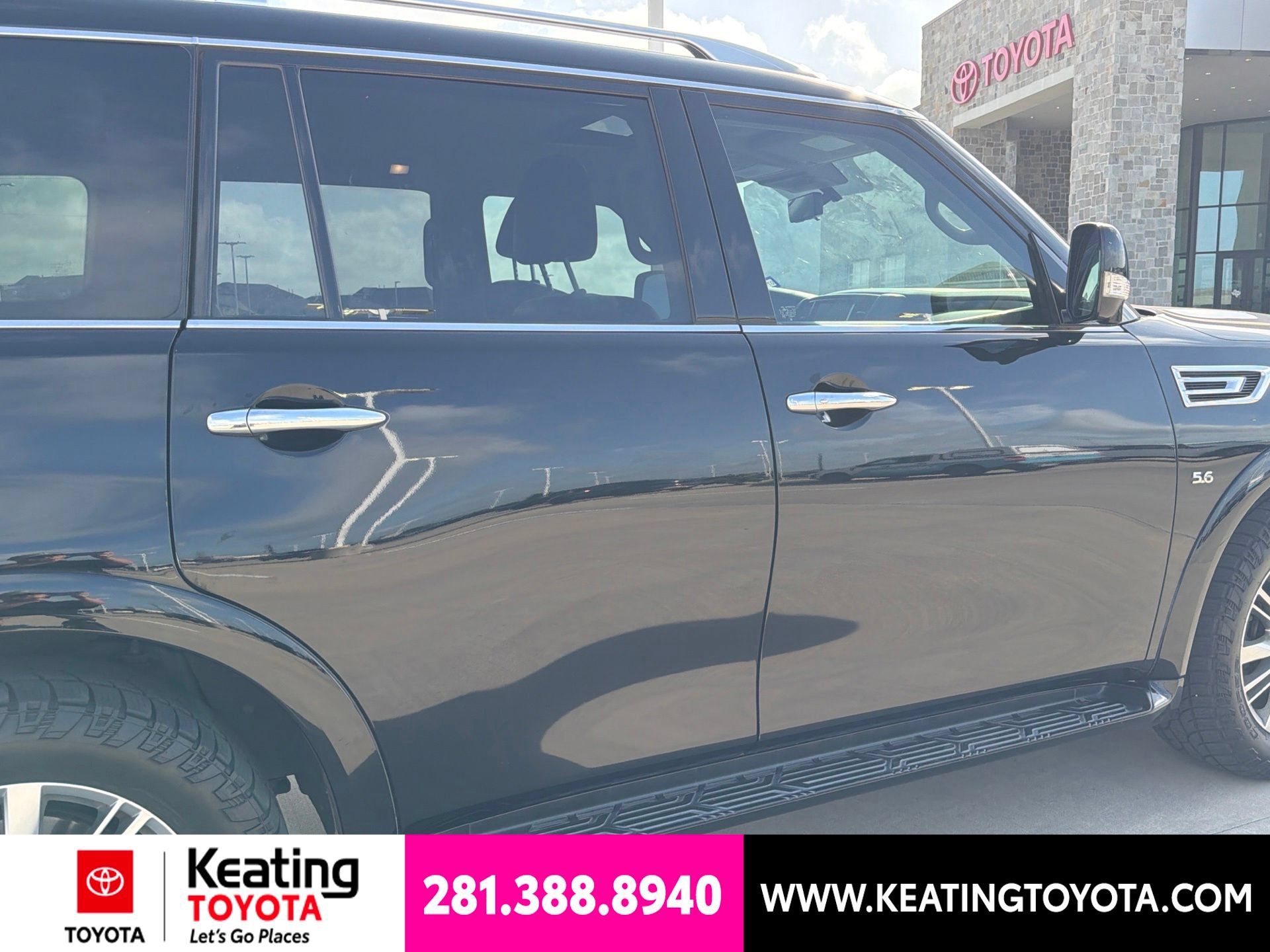 Used 2020 INFINITI QX80 Luxe w/ Proassist Package AWD/4WD image 2