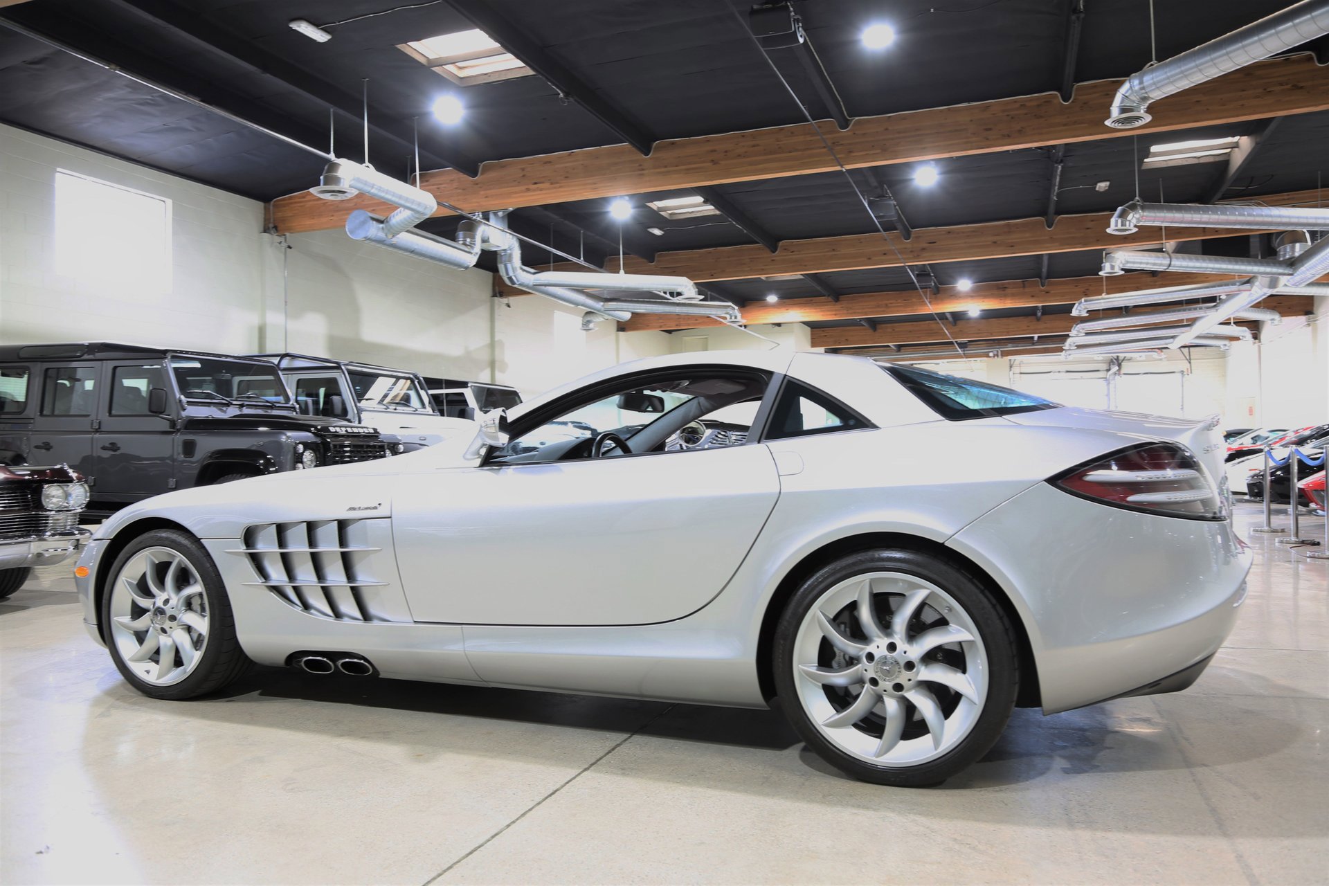 Used 2006 Mercedes-Benz SLR image 8