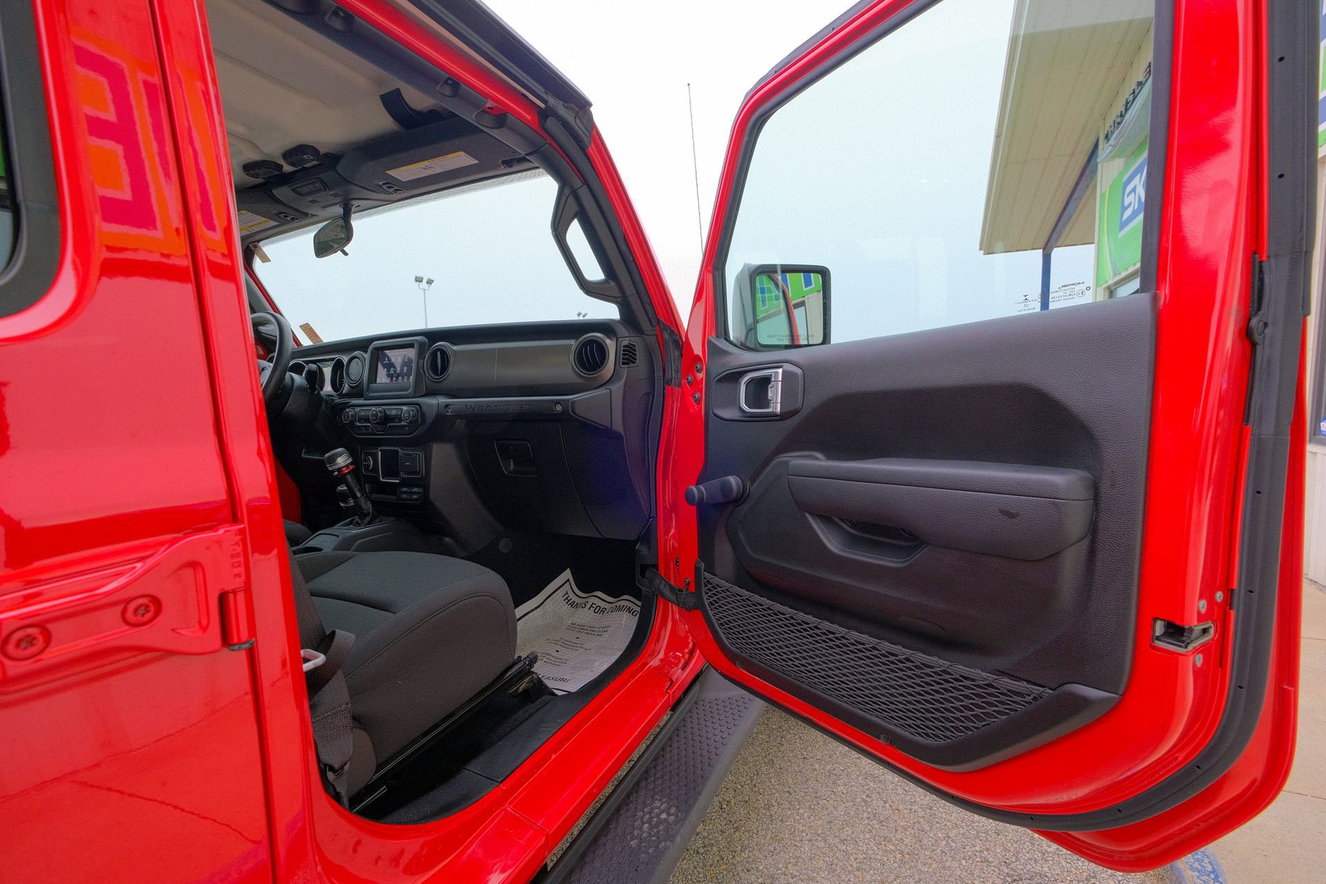 Used 2022 Jeep Wrangler Unlimited Sport image 16