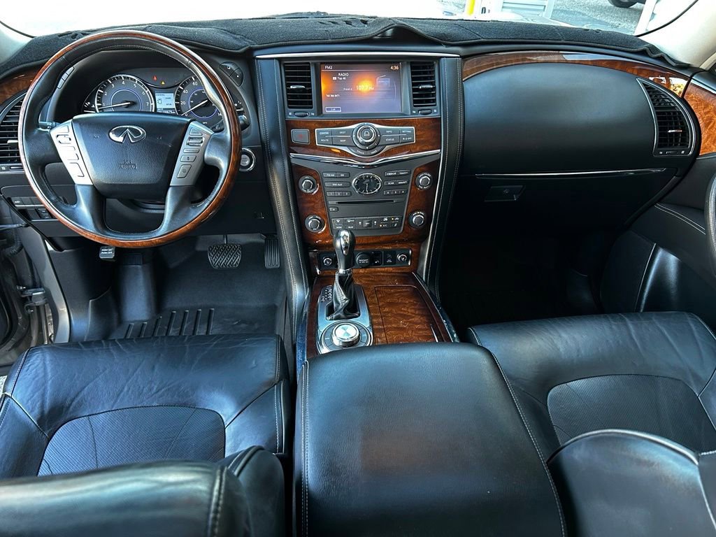 Used 2015 INFINITI QX80 4WD w/ Deluxe Technology Package image 17