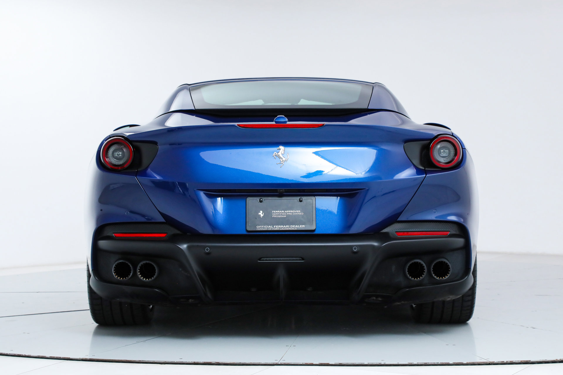 Certified 2023 Ferrari Portofino M image 39