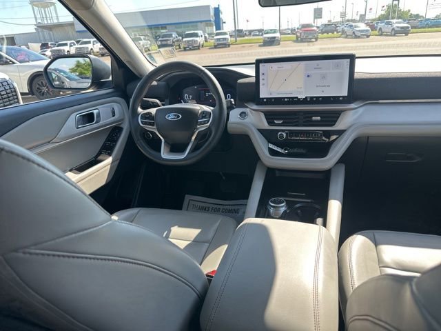 Used 2025 Ford Explorer Active w/ Active Comfort Package AWD/4WD image 11