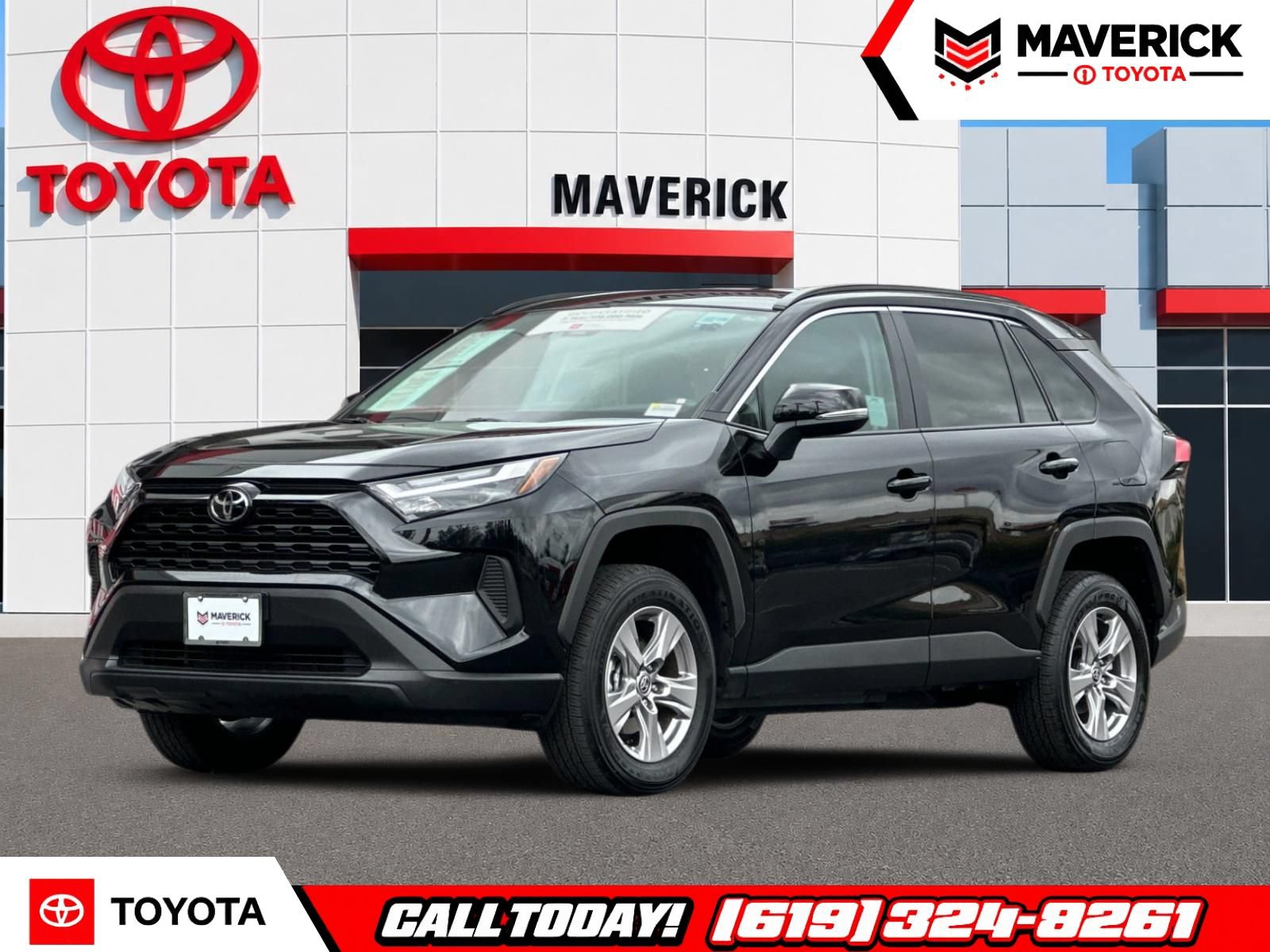Used 2025 Toyota RAV4 XLE FWD image 1
