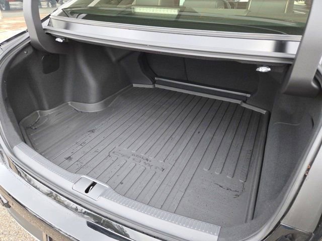 Used 2025 Toyota Crown XLE image 30