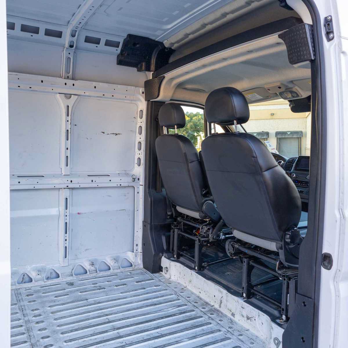 Used 2023 RAM ProMaster 2500 FWD image 13