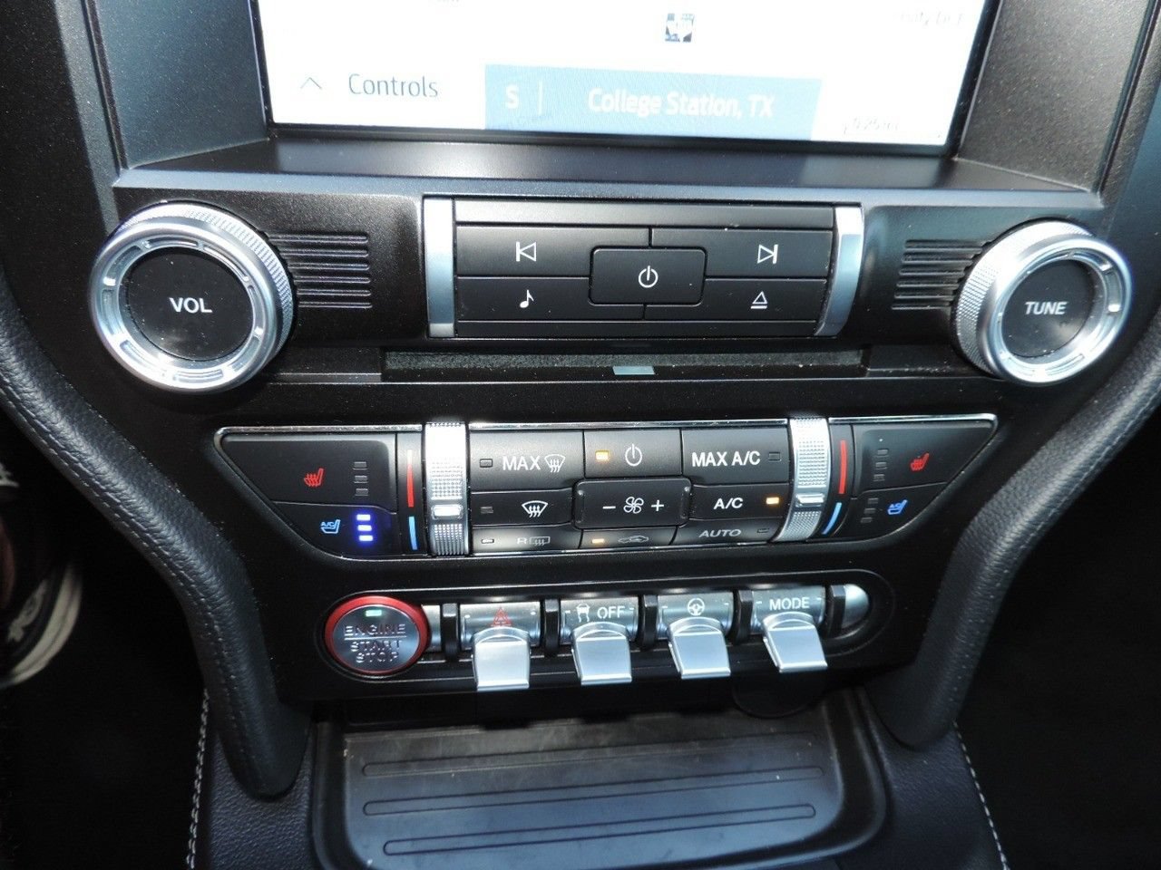 Used 2022 Ford Mustang Premium w/ Equipment Group 201A RWD image 22