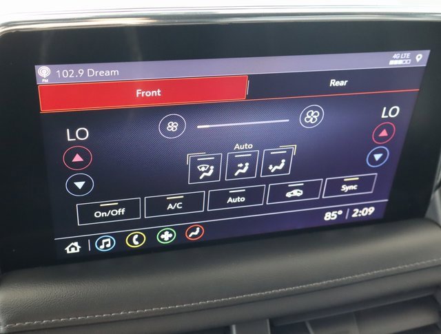 Used 2021 Chevrolet Suburban LT image 33