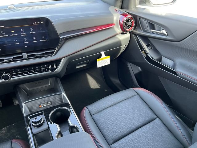 New 2026 Chevrolet Equinox RS w/ Convenience Package III AWD/4WD image 38