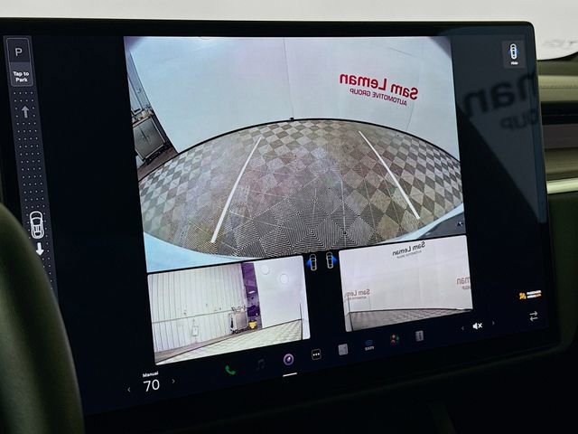 Used 2022 Tesla Model X image 13