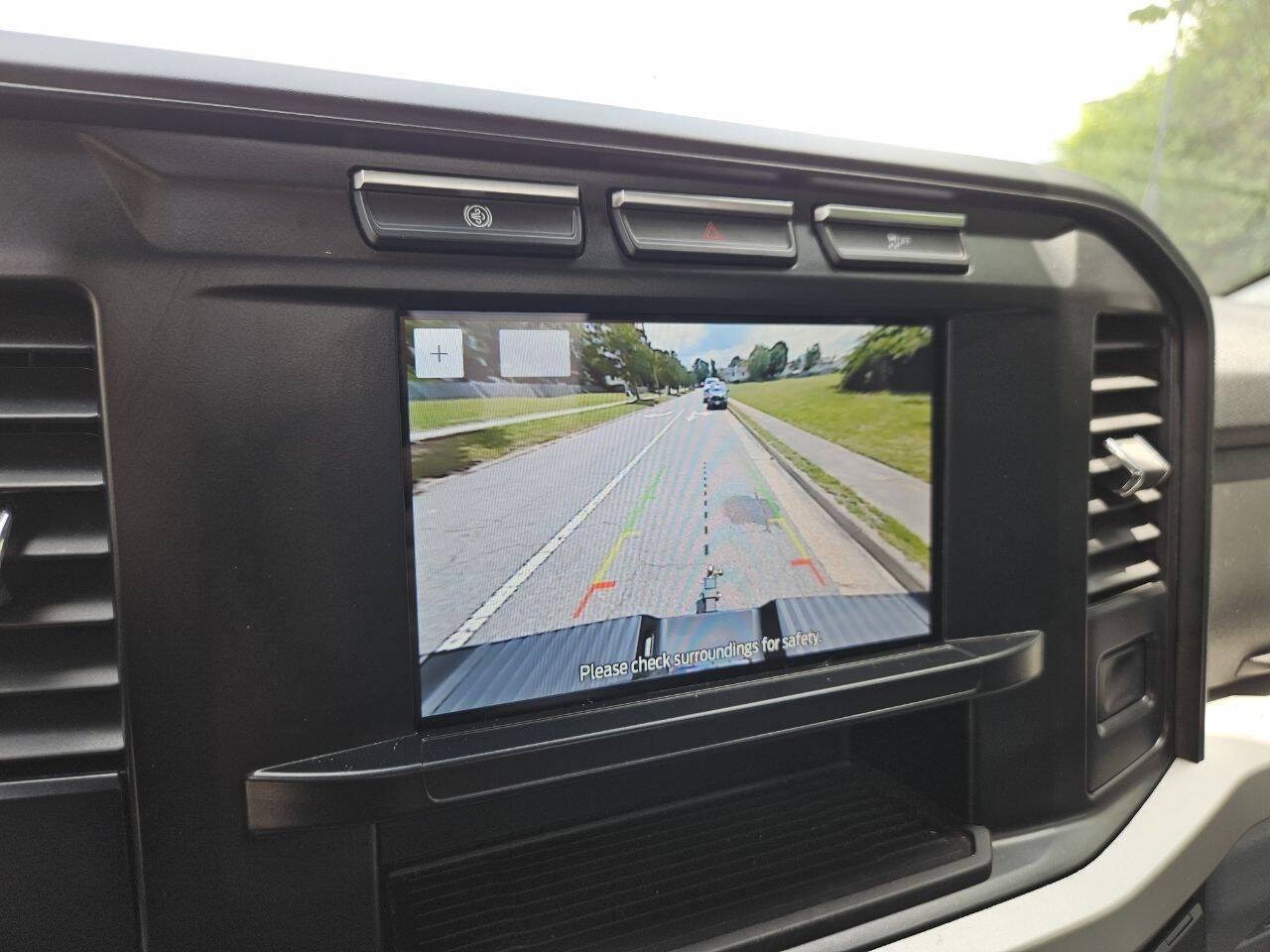Used 2024 Ford F350 XLT AWD/4WD image 25