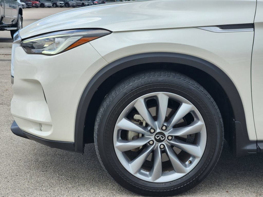 Used 2022 INFINITI QX50 Luxe FWD image 9