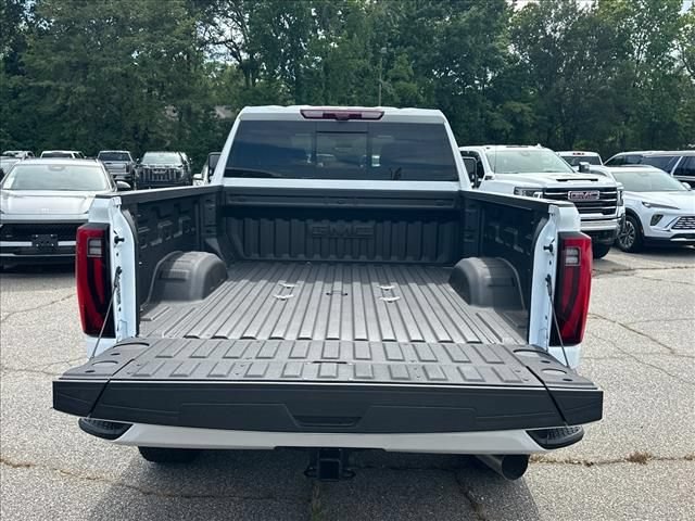 New 2026 GMC Sierra 2500 Denali w/ Denali Reserve Package AWD/4WD image 12