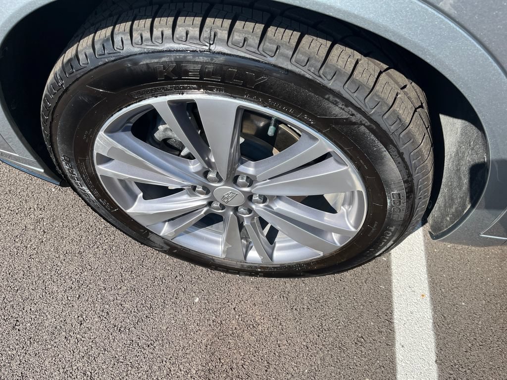 Used 2024 Cadillac XT6 Premium Luxury FWD image 9