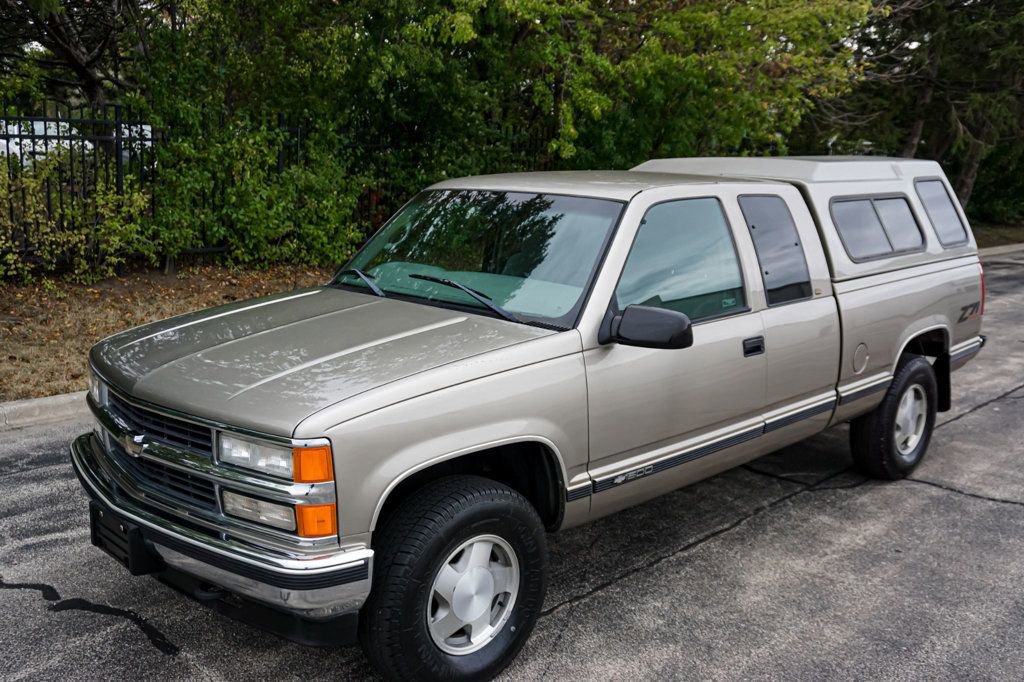 Used 1998 Chevrolet Silverado 1500 4x4 Extended Cab w/ Preferred Equipment Group 2 image 68