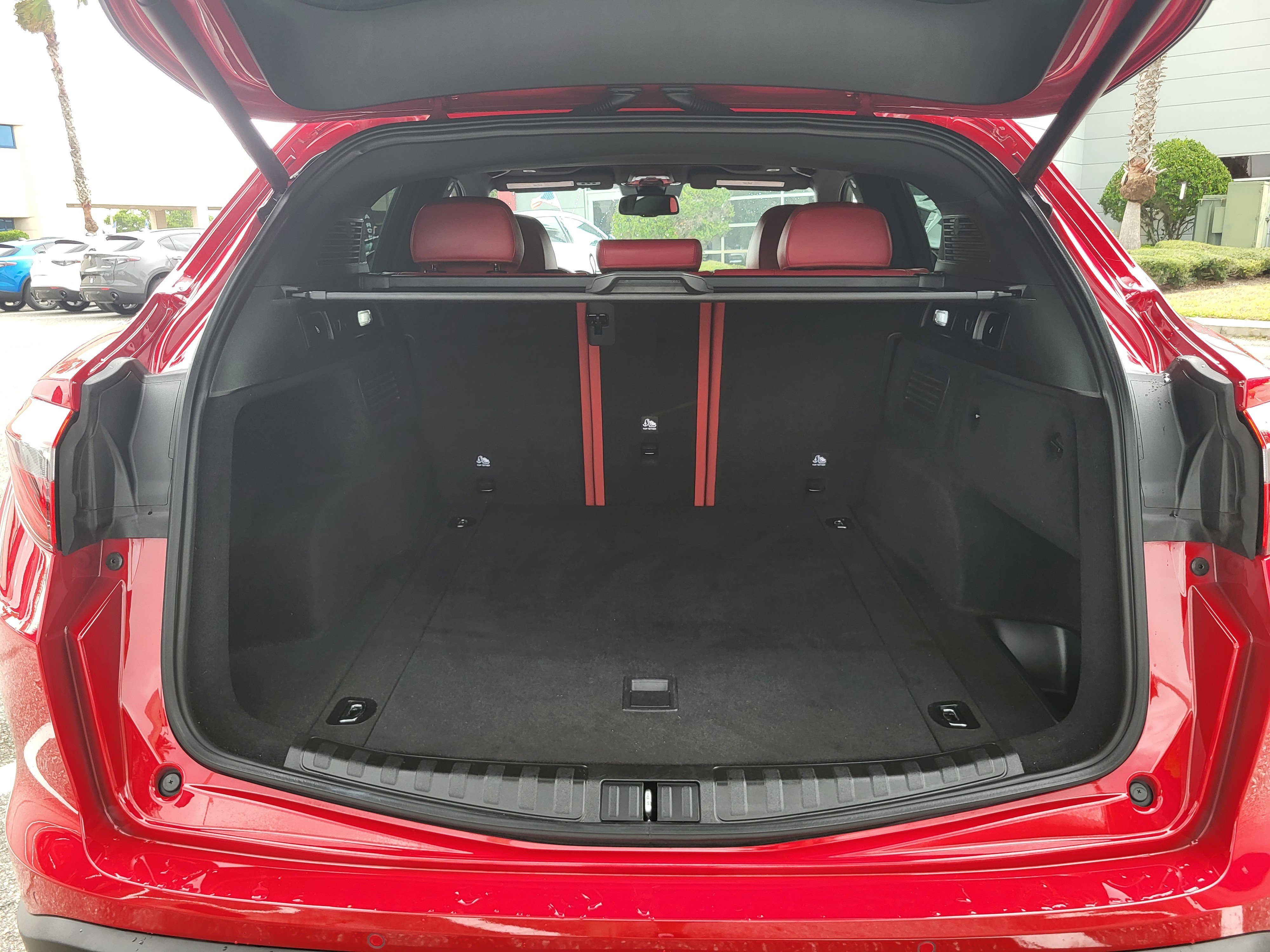 Used 2023 Alfa Romeo Stelvio Sprint image 20