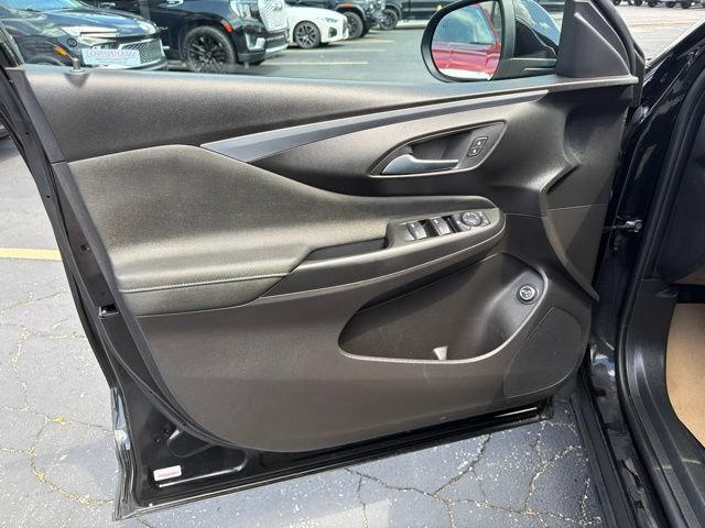 Used 2024 Buick Envista Preferred w/ Convenience I Package FWD image 11