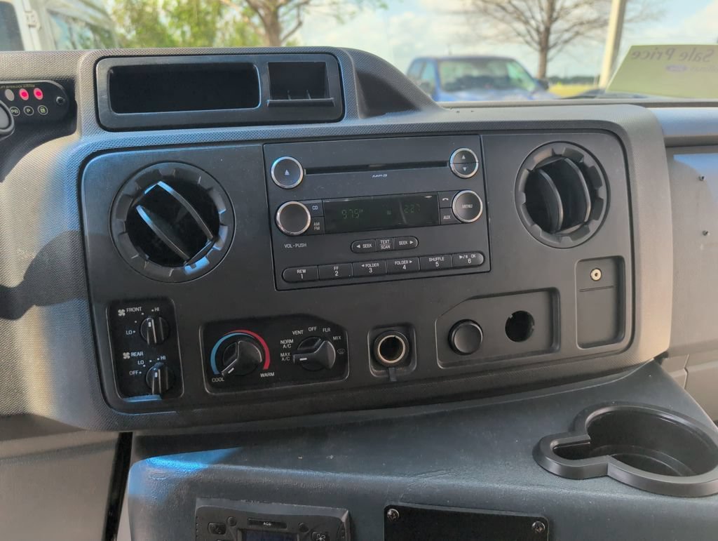 Used 2015 Ford E-450 and Econoline 450 Super Duty w/ Shuttle Bus Prep Package RWD image 25