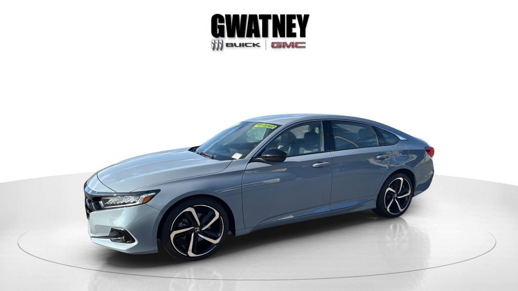 Used 2022 Honda Accord Sport image 2