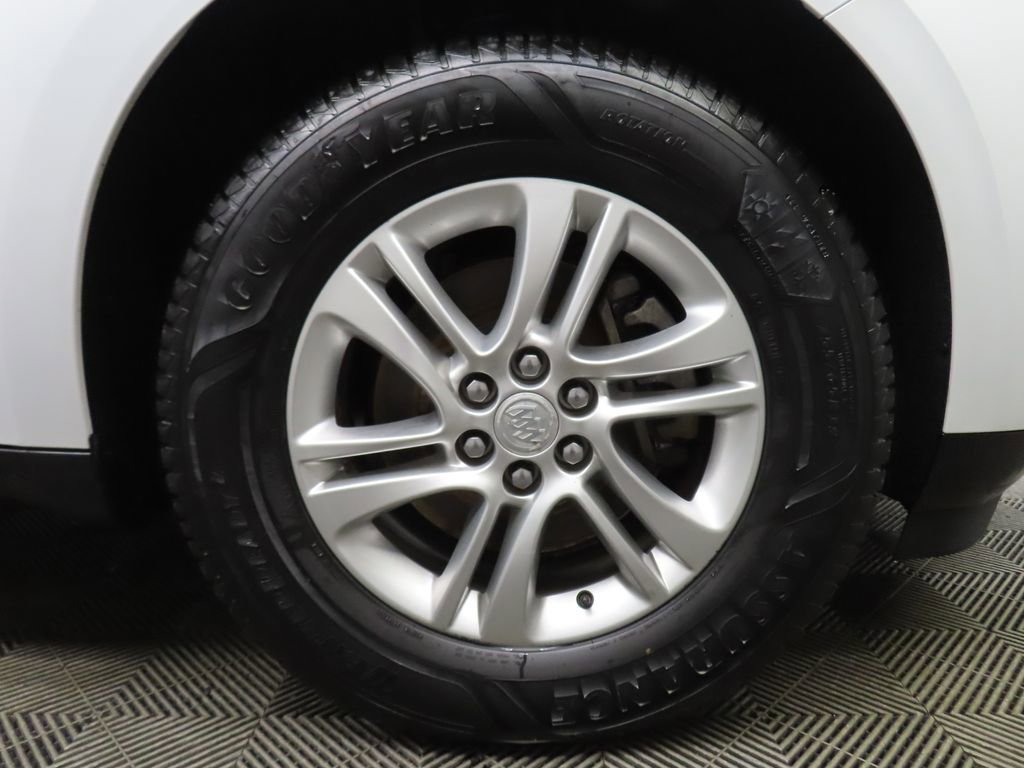 Used 2019 Buick Enclave Essence image 10