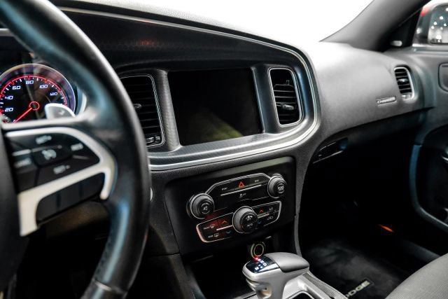 Used 2016 Dodge Charger R/T w/ Navigation & Travel Group RWD image 28