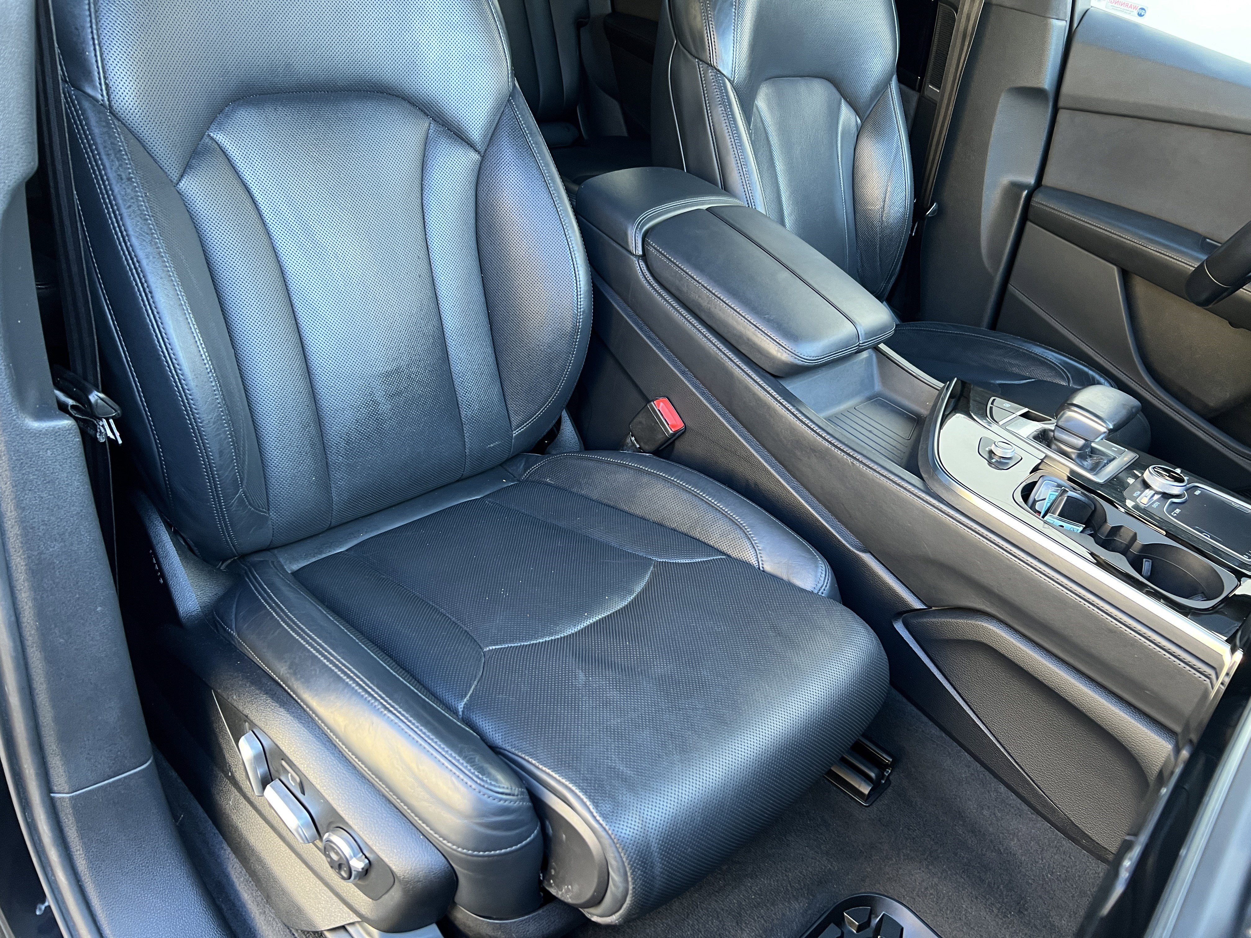 Used 2017 Audi Q7 3.0T Prestige w/ Prestige Package image 27