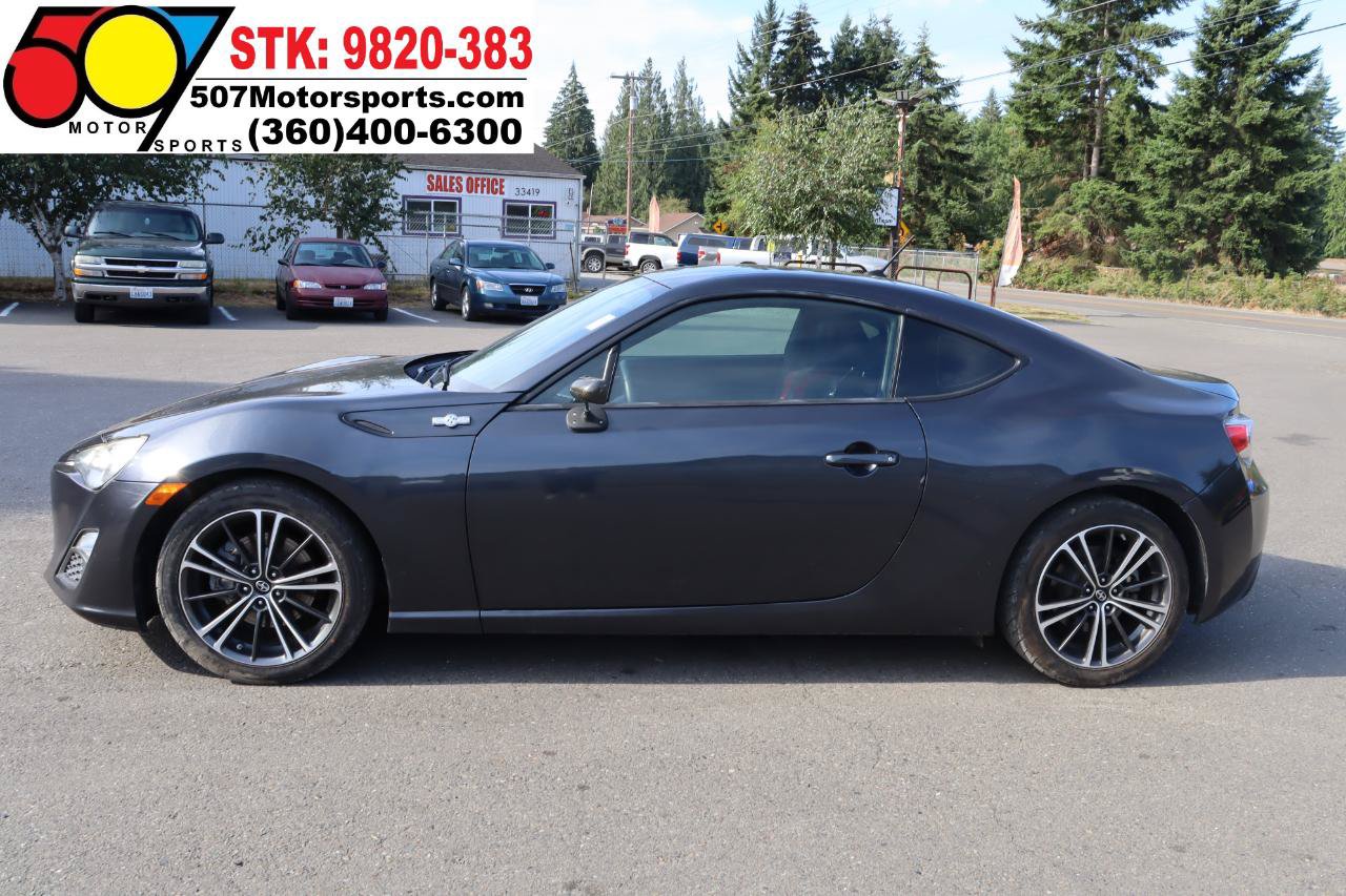 Used 2013 Scion FR-S RWD image 3