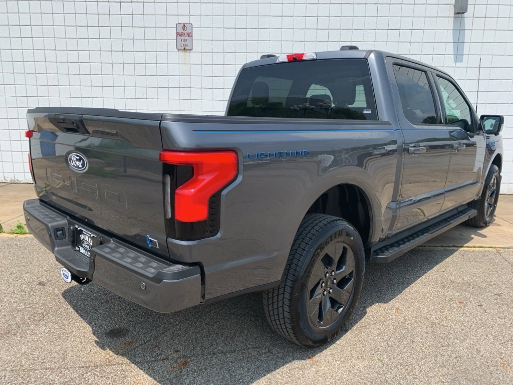New 2025 Ford F150 Lightning Flash image 10