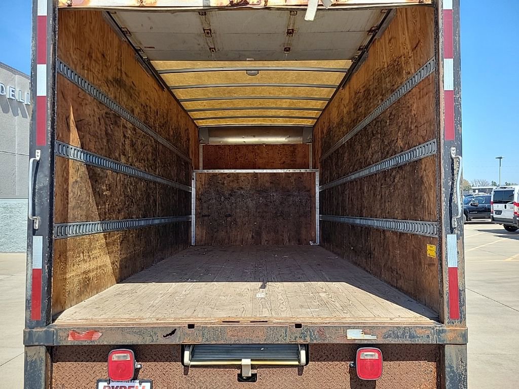 Used 2009 Chevrolet Kodiak C4500 2WD Regular Cab image 11