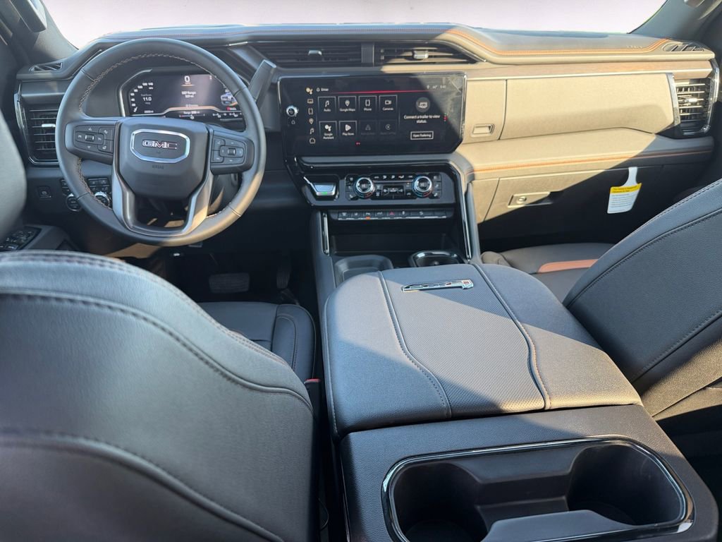 Used 2025 GMC Sierra 2500 AT4 w/ Technology Package image 10