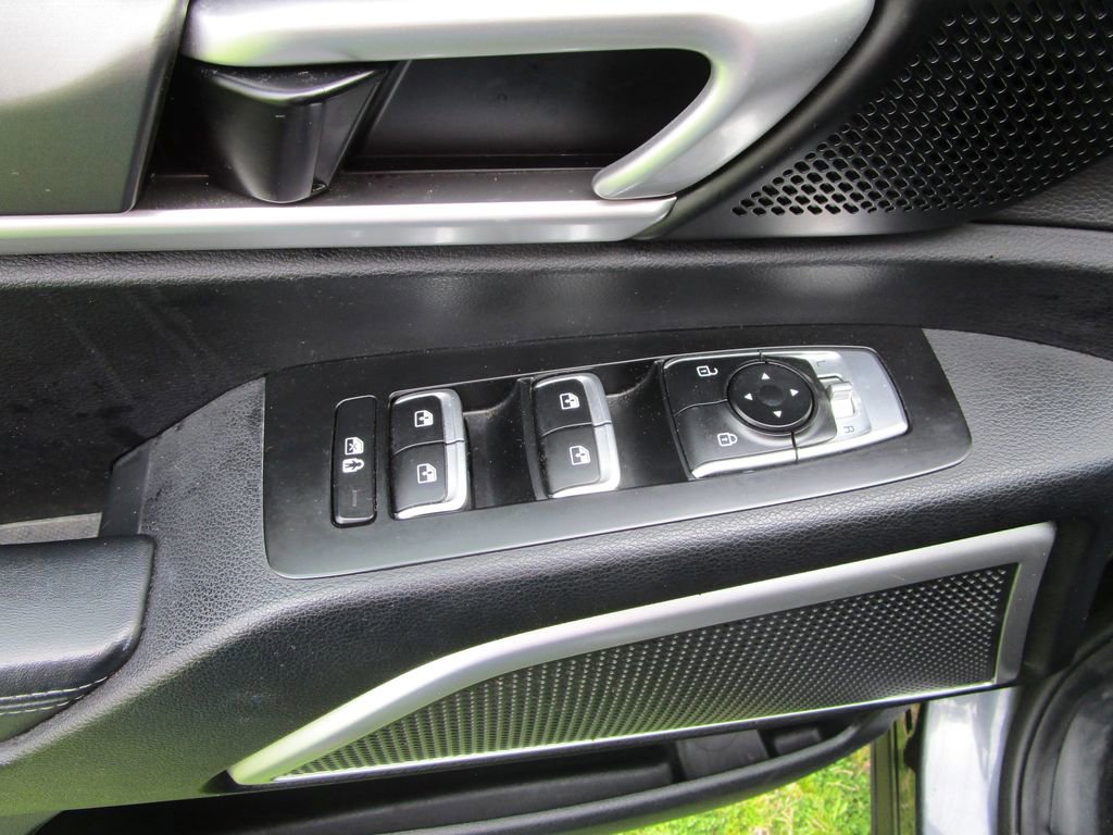 Used 2021 Kia Telluride S image 21