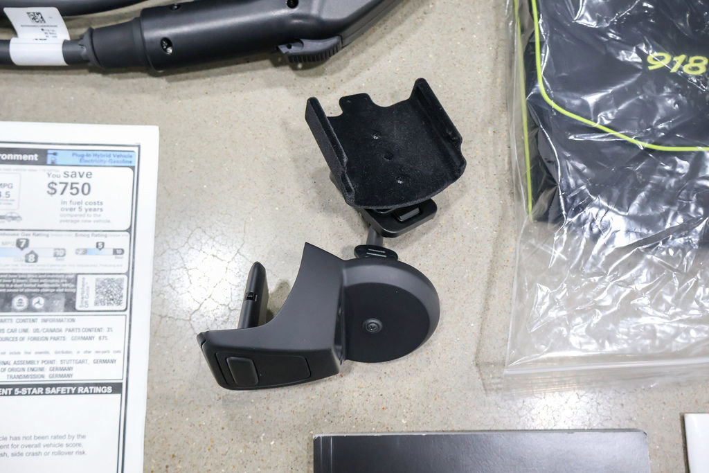 Used 2015 Porsche 918 Spyder image 78