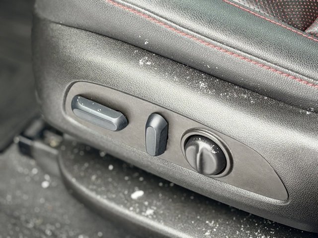 Certified 2022 Chevrolet Blazer RS w/ Enhanced Convenience Package image 7