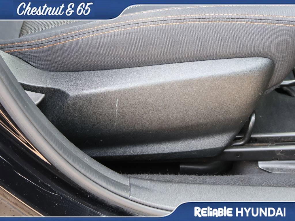 Used 2018 Subaru Crosstrek 2.0i Premium AWD/4WD image 11